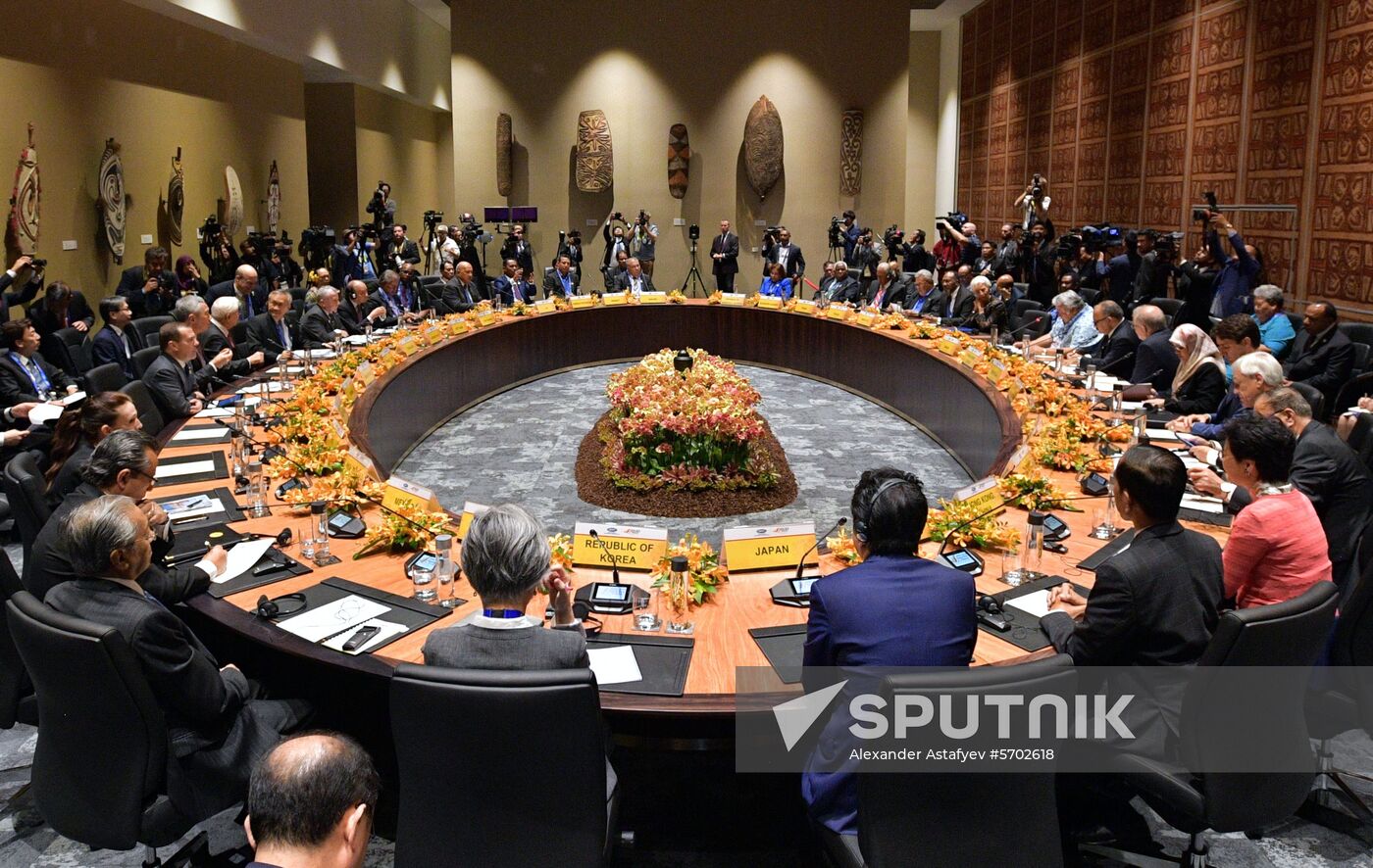 Prime Minister Medvedev attends APEC summit in Papua New Guinea