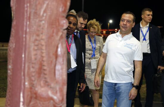 Prime Minister Medvedev attends APEC summit in Papua New Guinea