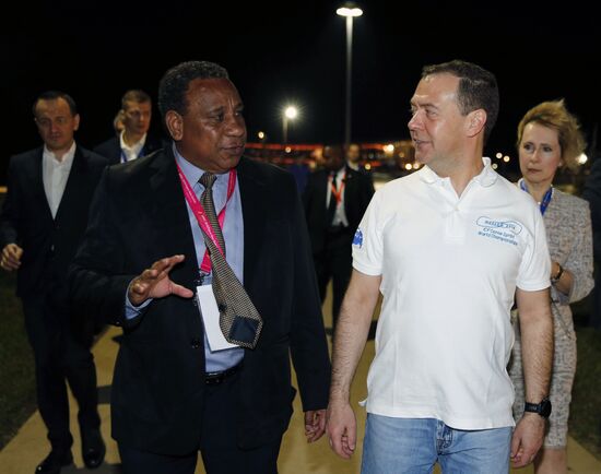 Prime Minister Medvedev attends APEC summit in Papua New Guinea