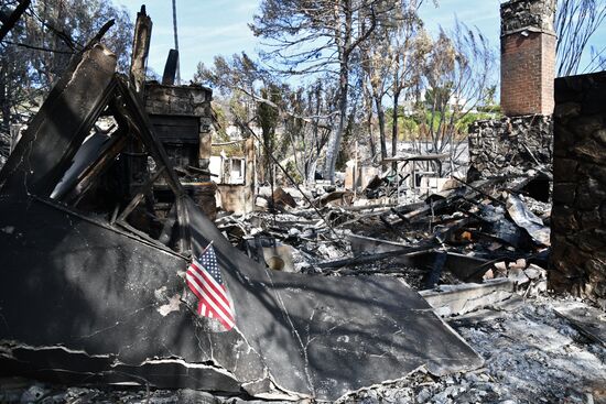Consequences of wildfires in California