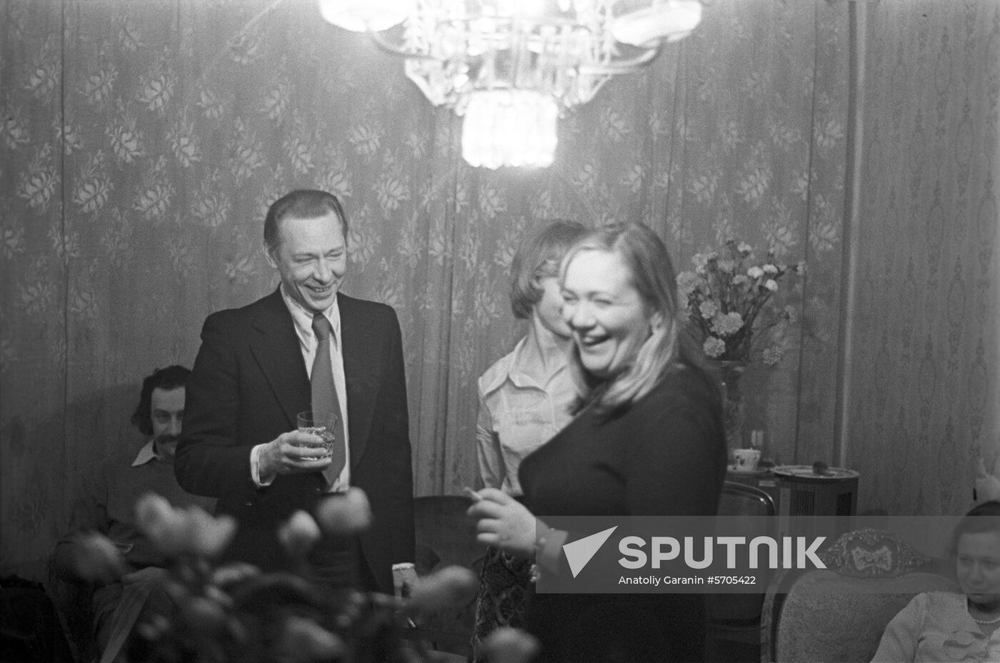 Oleg Yefremov and Galina Volchek