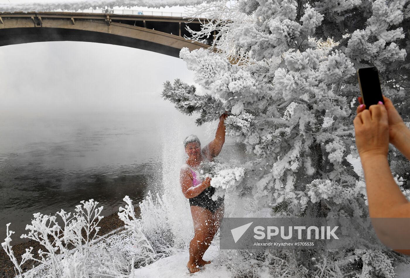 Russia Winter Swimming