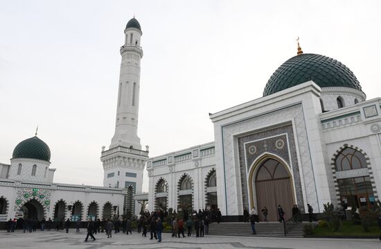 Uzbekistan Mosques