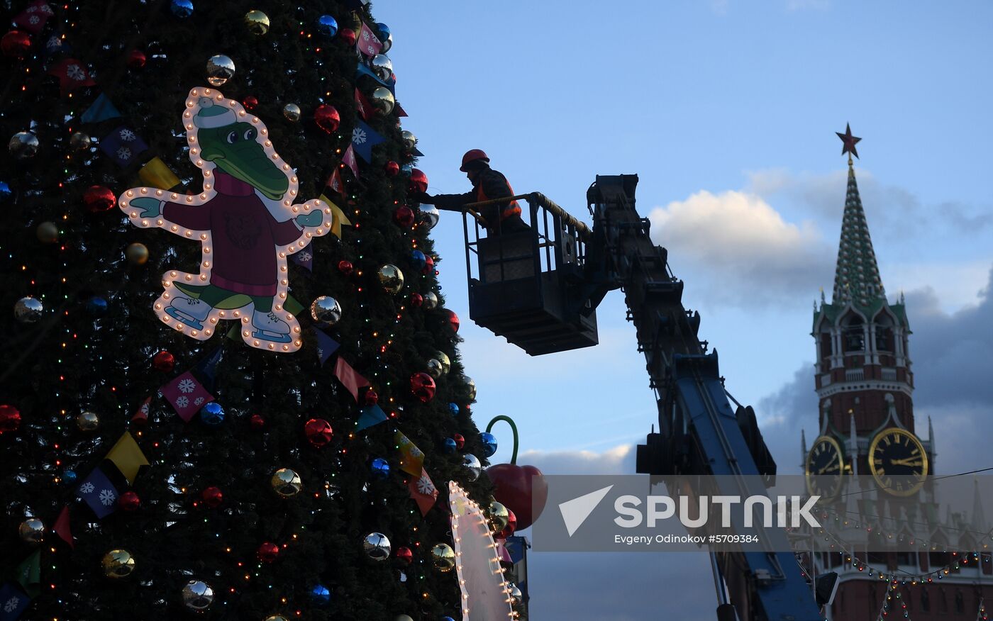 Russia New Year Tree