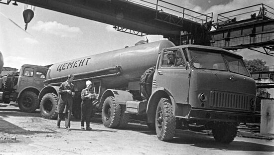 Krasnogorsk Plant of Cement Machine-building