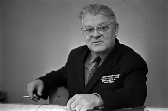 Chairperson of Iskra Kolkhoz