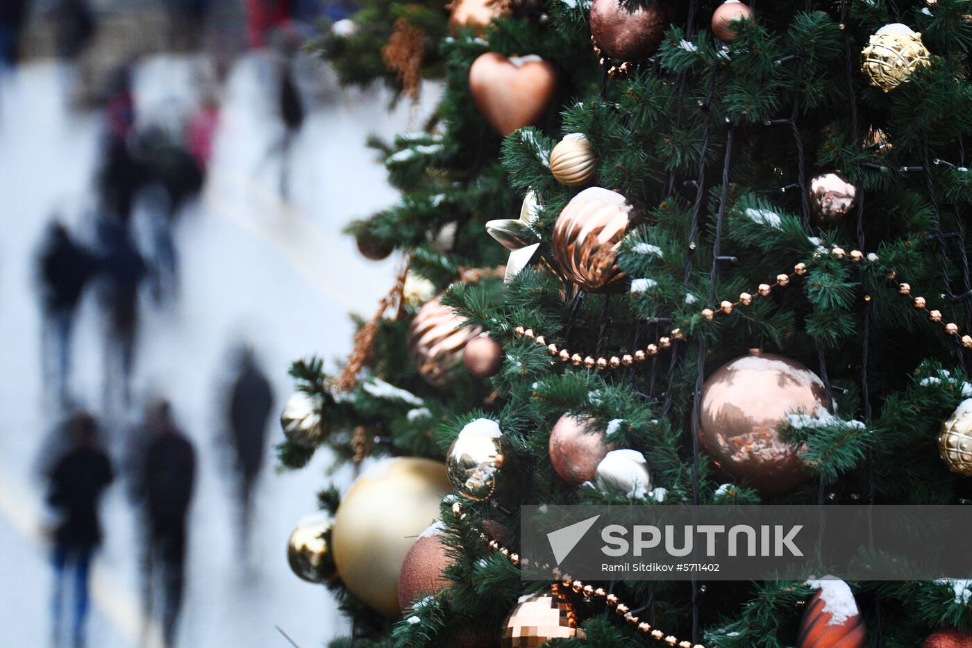 Russia New Year Preparations
