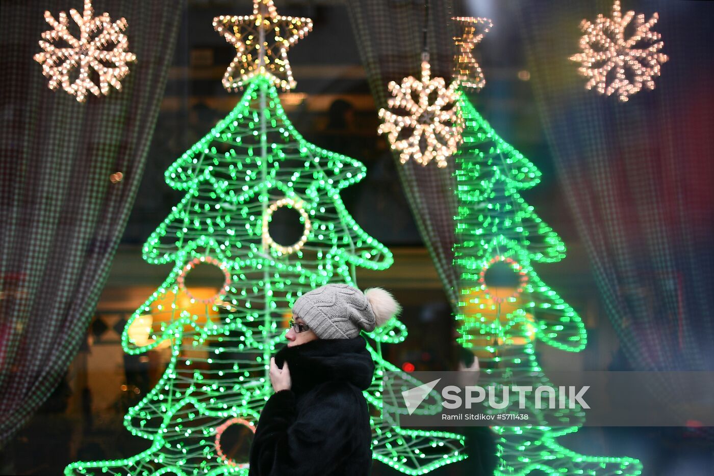 Russia New Year Preparations