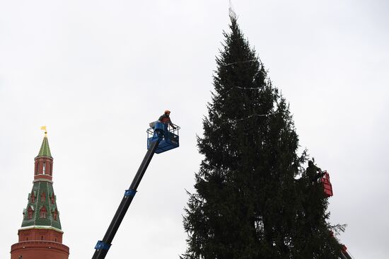 Russia New Year Preparations