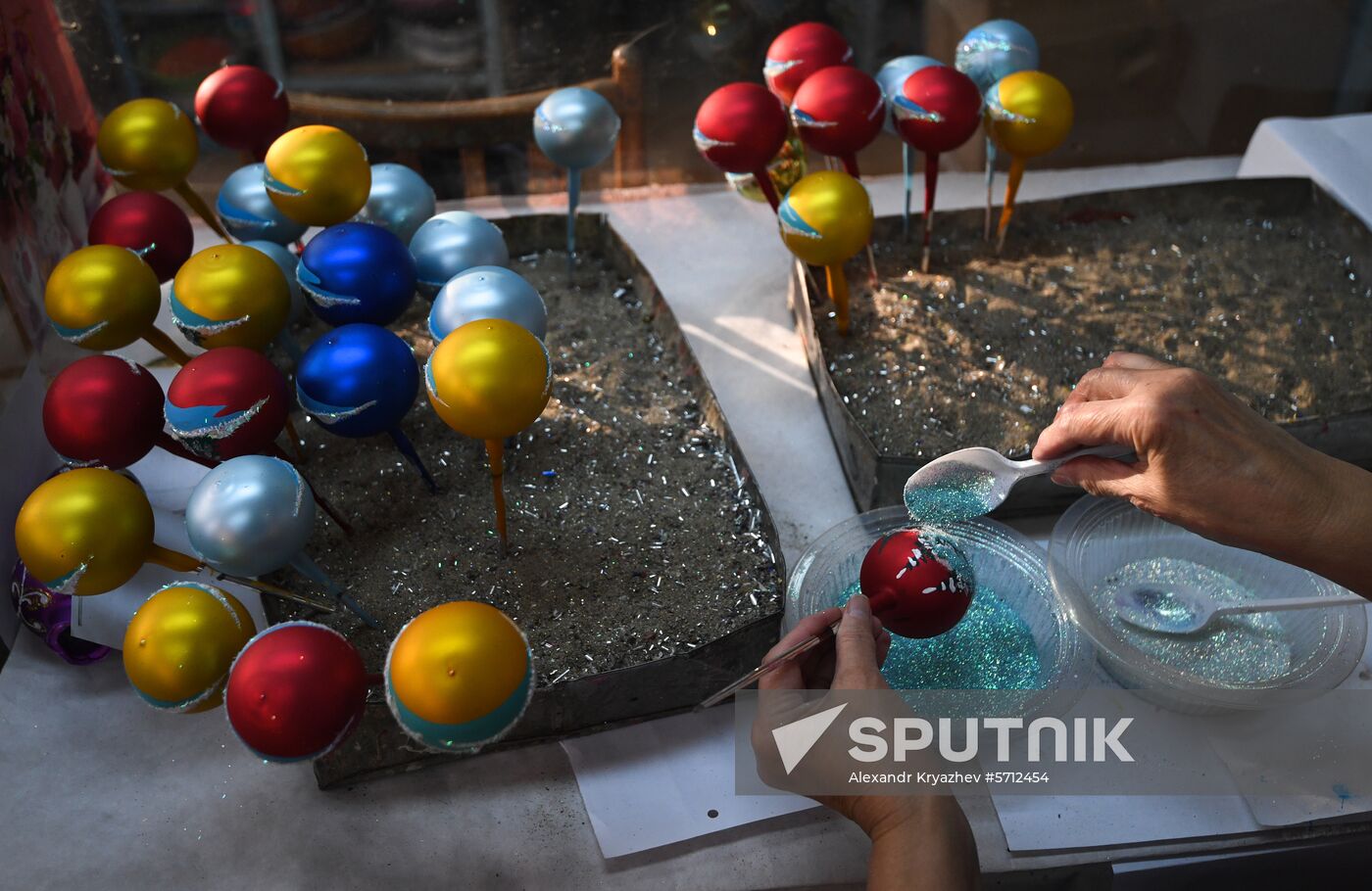 Russia New Year Preparations