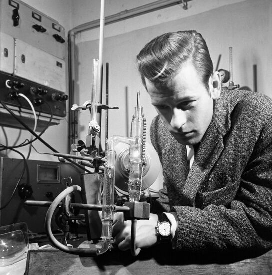 Institute of Chemical Physics of Soviet Academy of Sciences