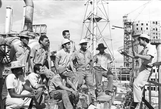 Constructing chemical fertilizer plant