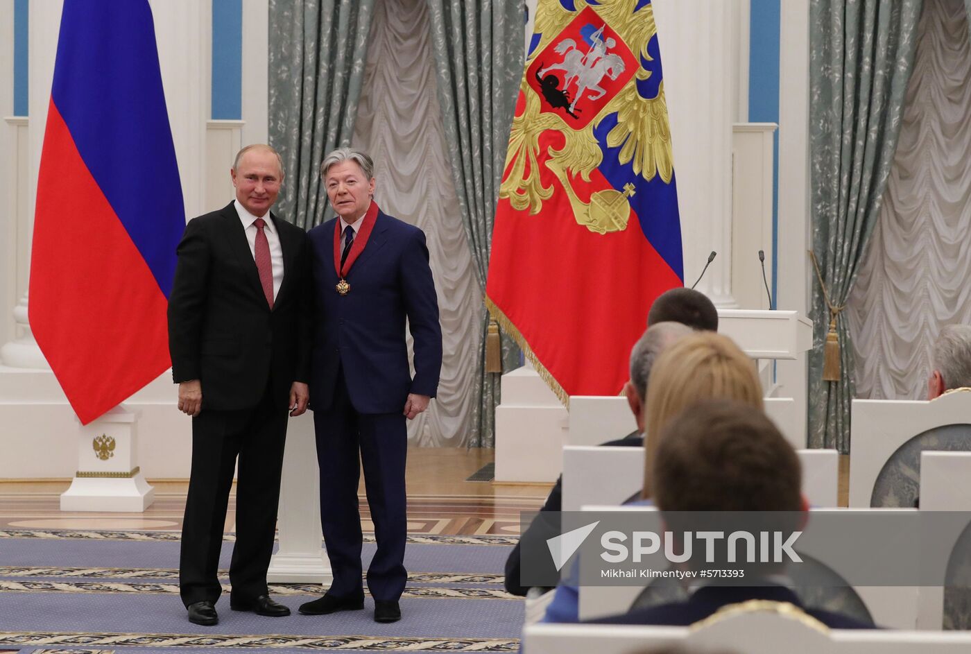 President Putin presents state awards