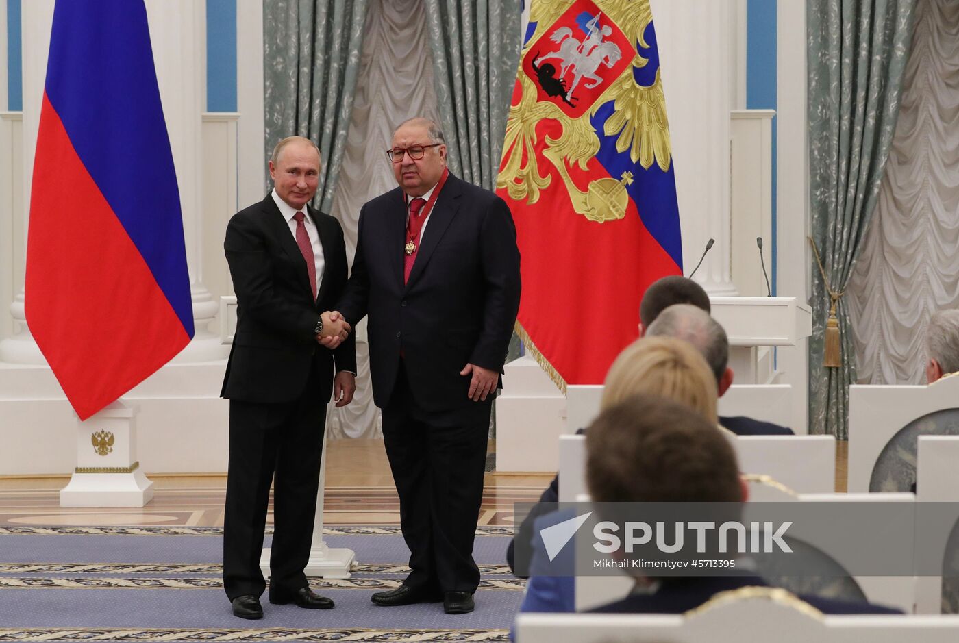 President Putin presents state awards