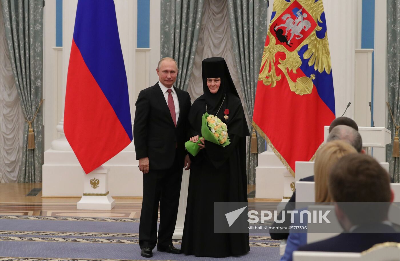 President Putin presents state awards