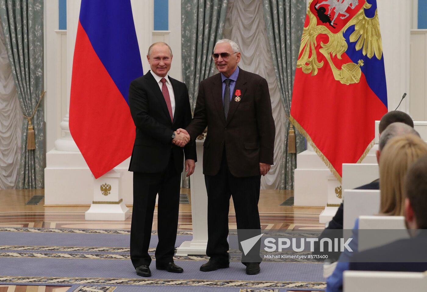 President Putin presents state awards