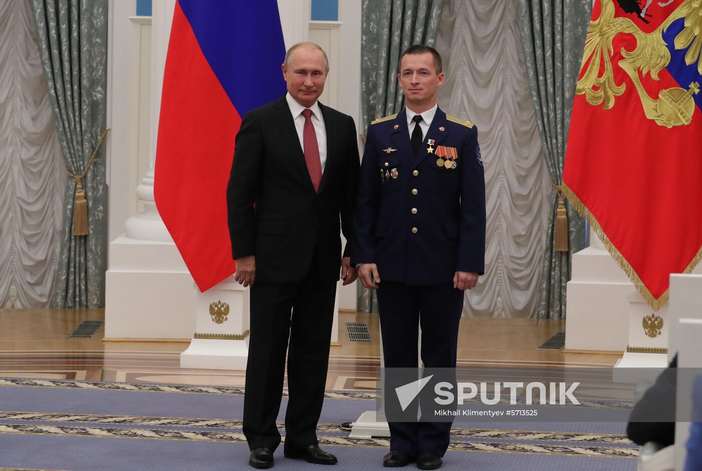 President Putin presents state awards