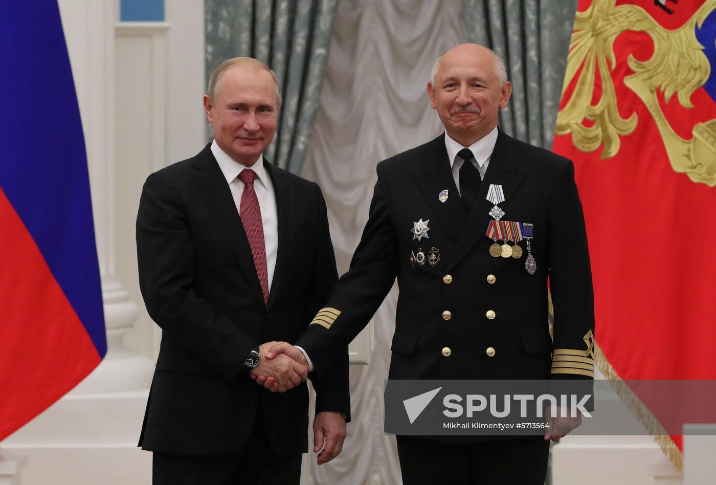 President Putin presents state awards