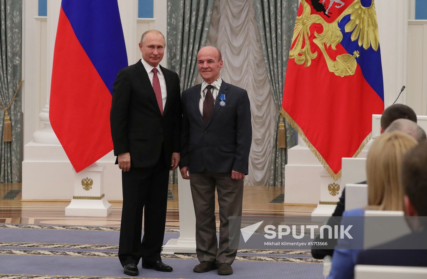 President Putin presents state awards