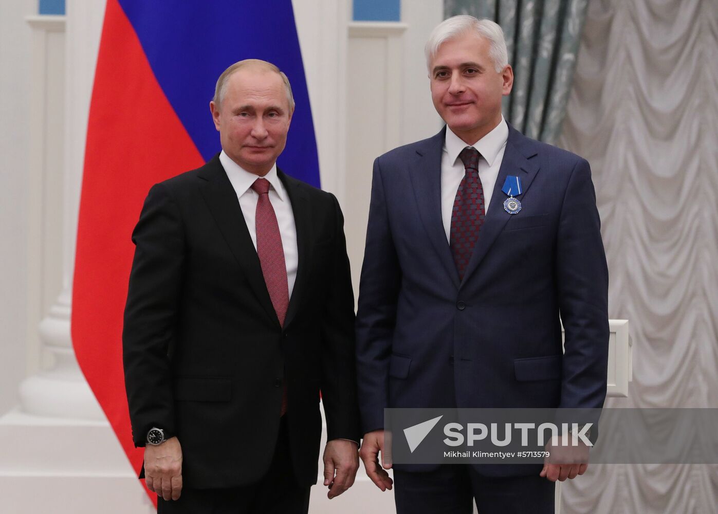 President Putin presents state awards