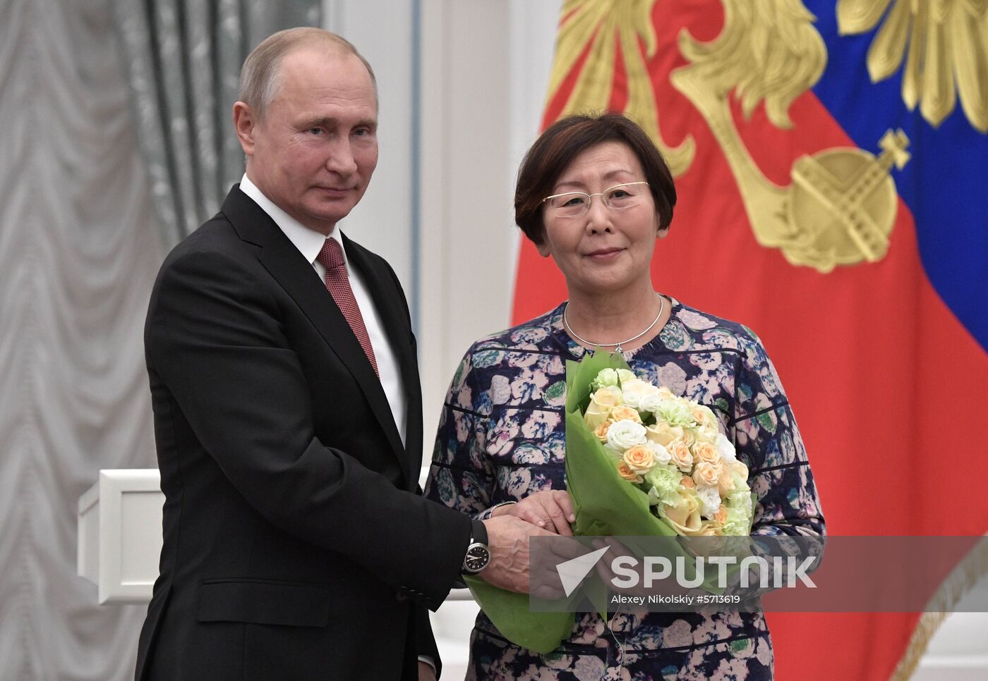 President Putin presents state awards