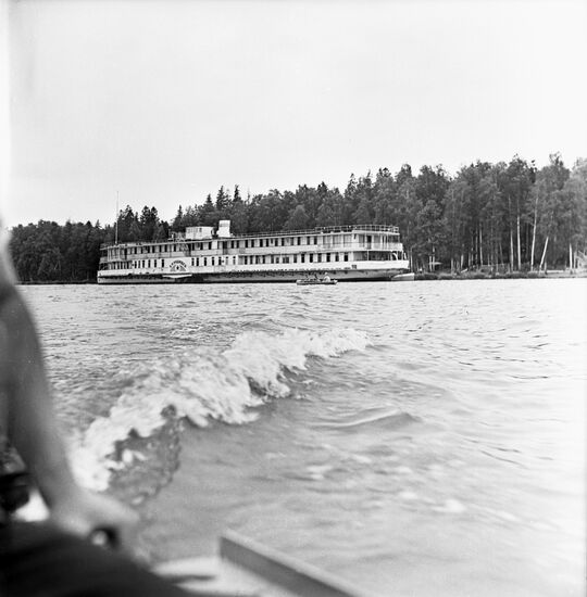 River-going ship Alexander Radishchev