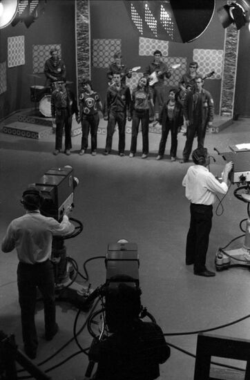 Moscow students perform on Sakhalin television channel