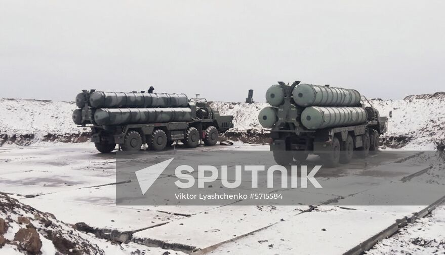 Russia Crimea S-400