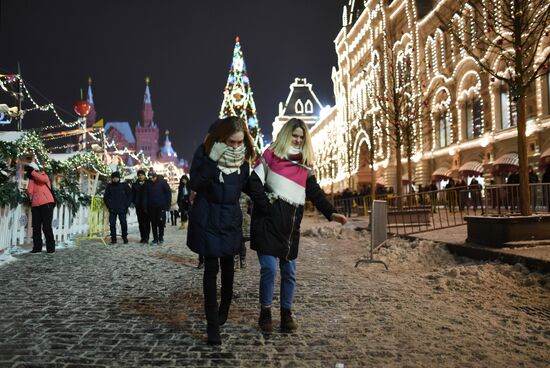 Russia New Year Preparations
