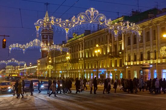 Russia New Year Preparations