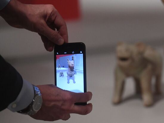 Russia Chinese Sculptures Exhibition