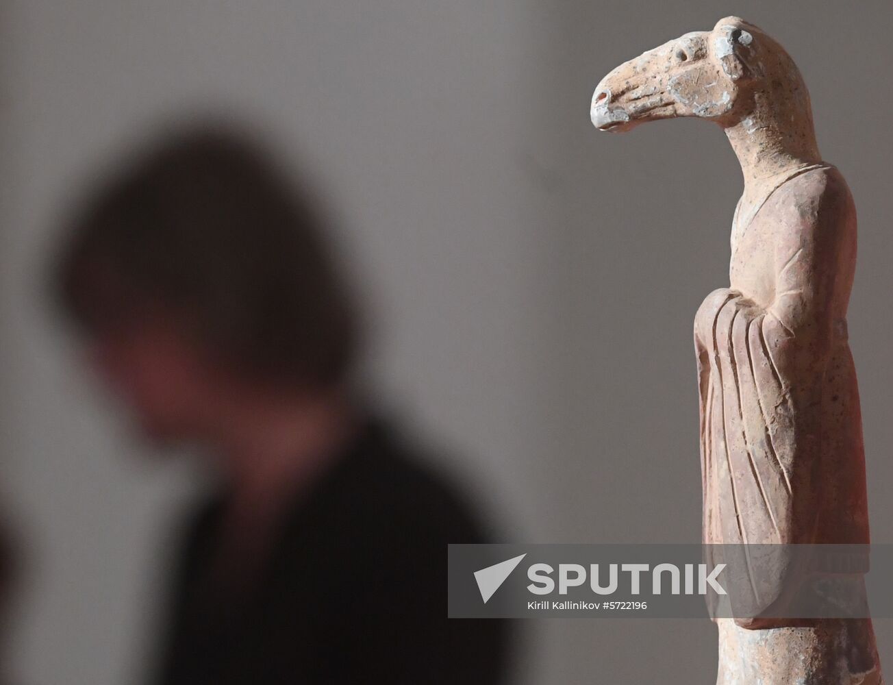 Russia Chinese Sculptures Exhibition