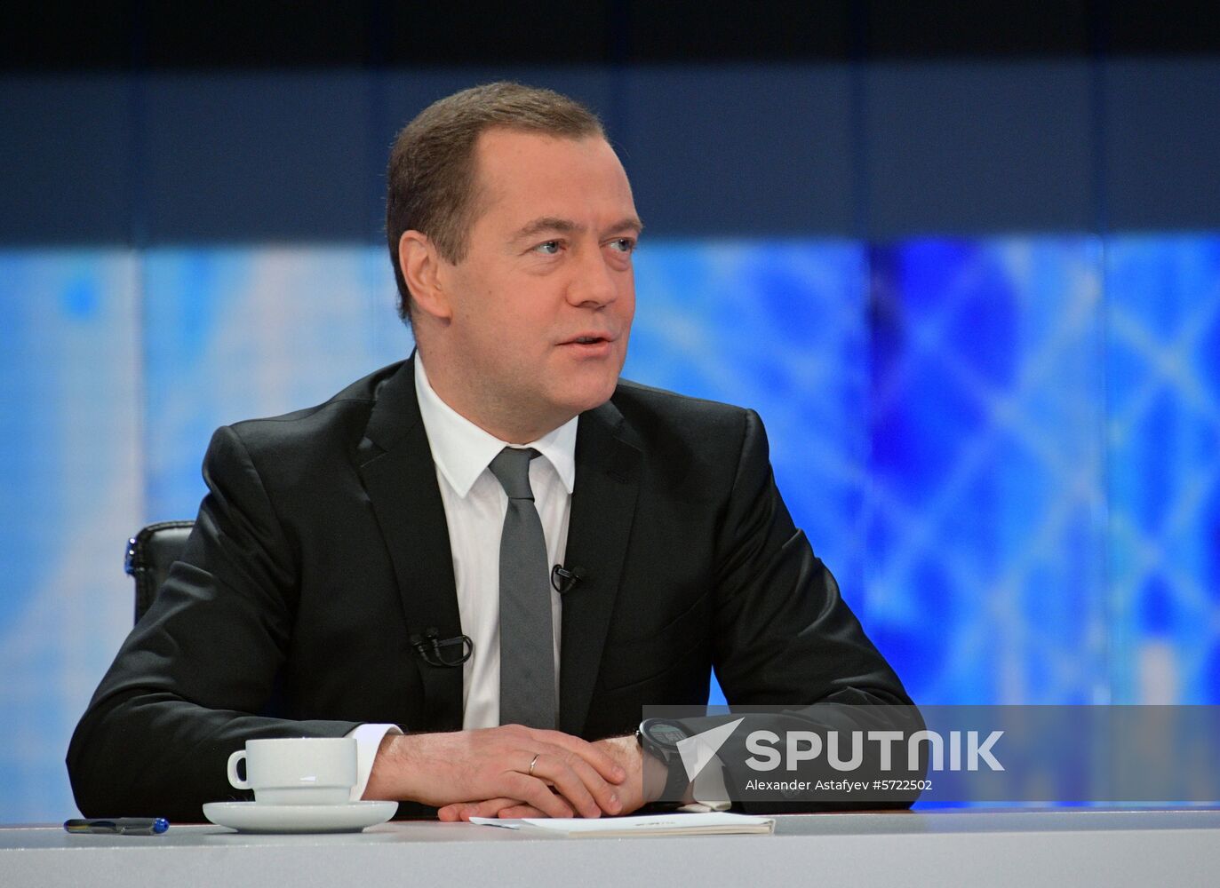 Prime Minister Dmitry Medvedev gives interview to five Russian television channels on the year's results