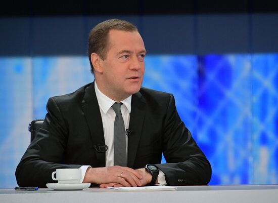 Prime Minister Dmitry Medvedev gives interview to five Russian television channels on the year's results