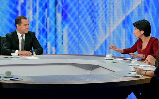 Prime Minister Dmitry Medvedev gives interview to five Russian television channels on the year's results