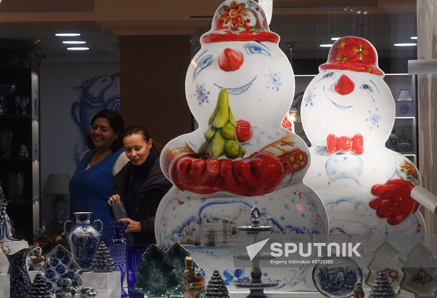 Russia New Year Preparations