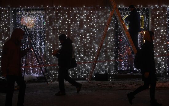 Russia New Year Preparations