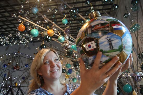 Russia Christmas Toys