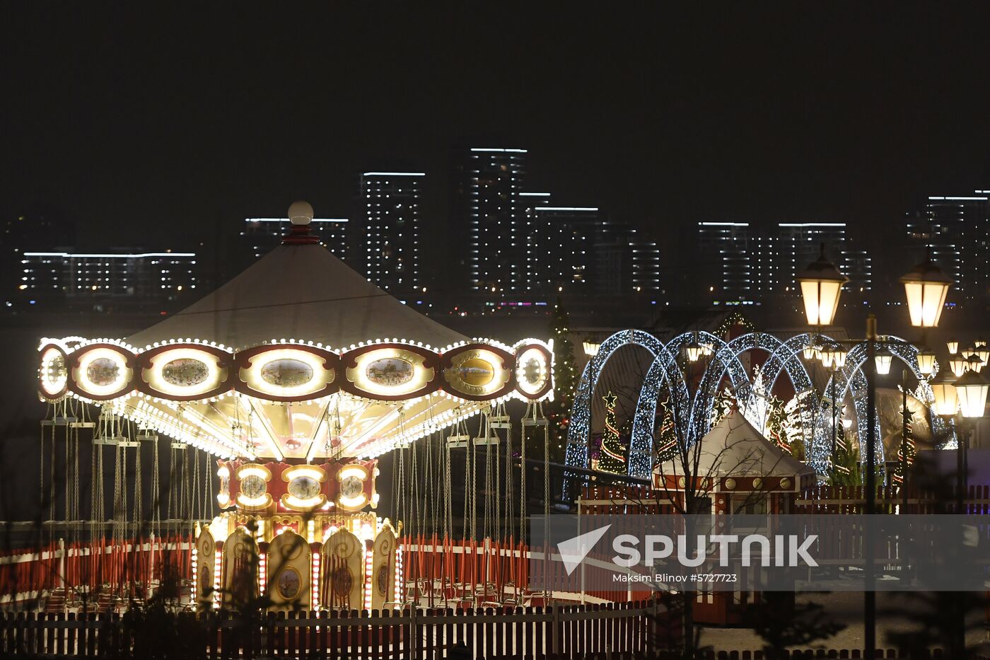 Russia New Year Preparations
