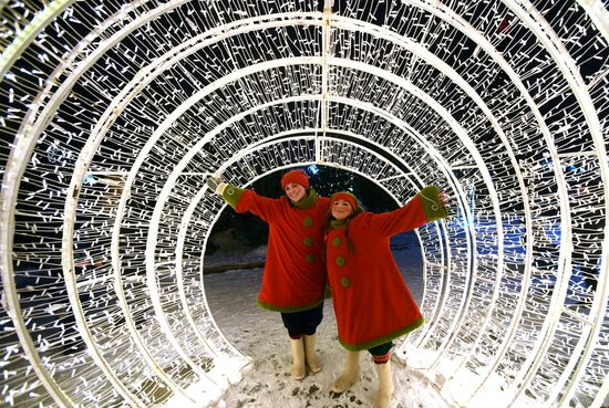 Russia New Year Preparations