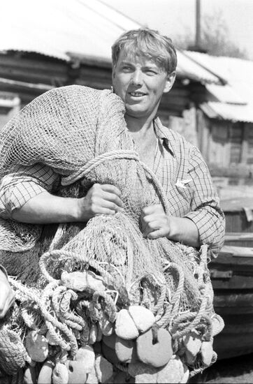 Expedition aboard ship Polyarny Odyssey