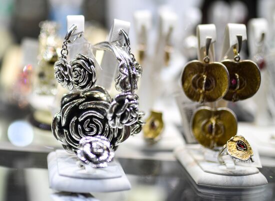 Russia Jewelry