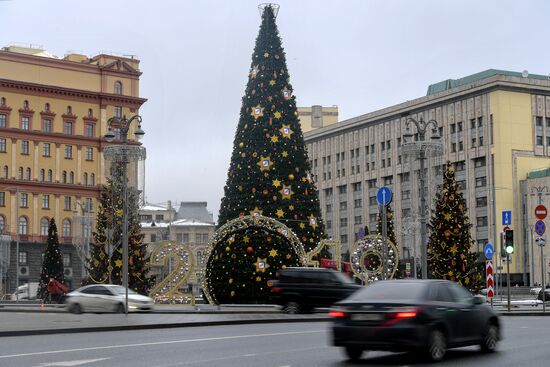 Russia New Year Preparations