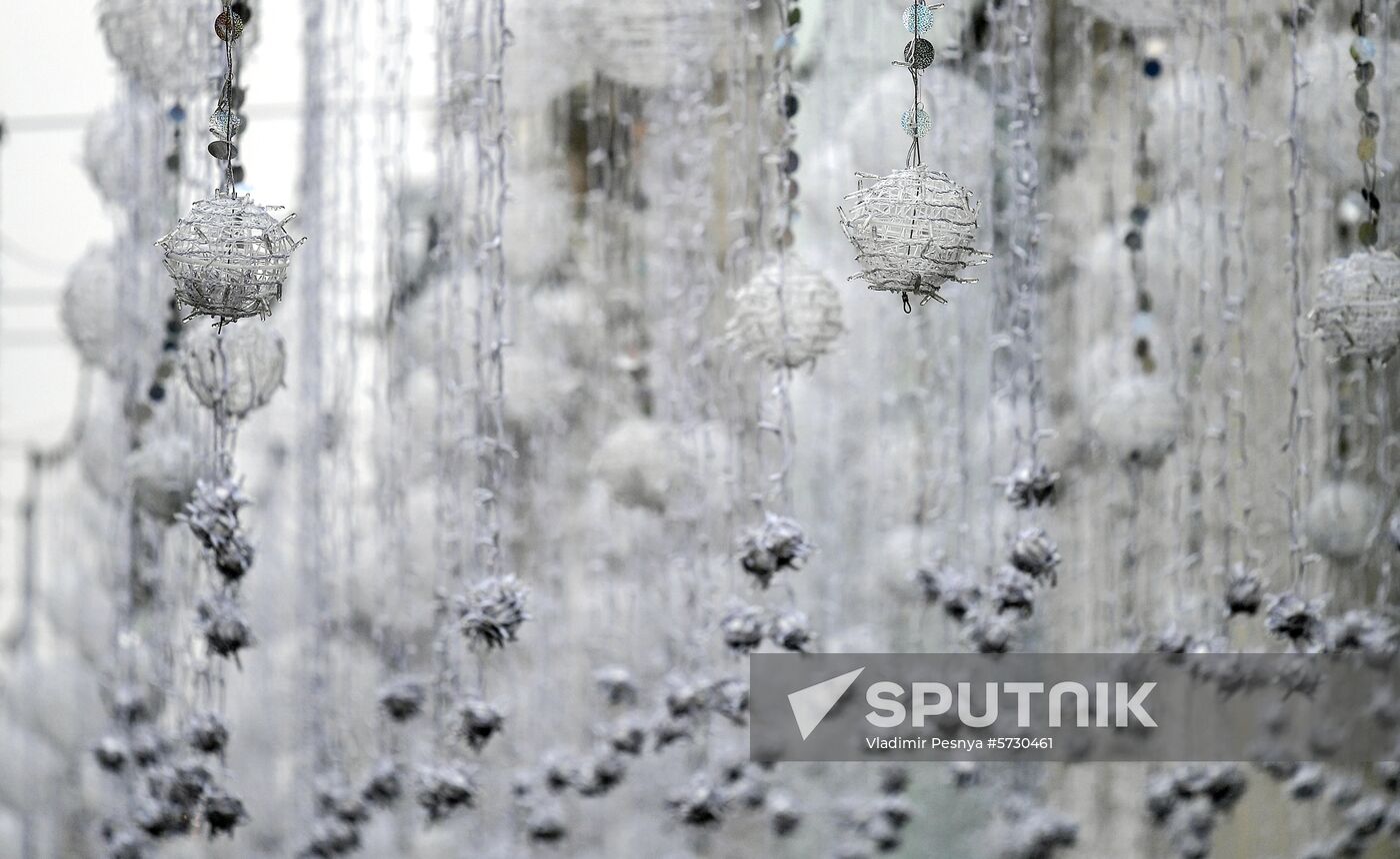Russia New Year Preparations