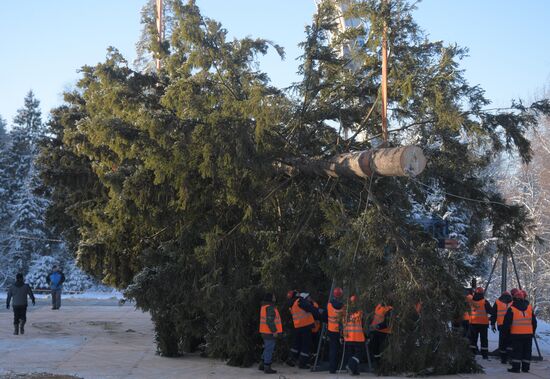 Russia New Year Preparations