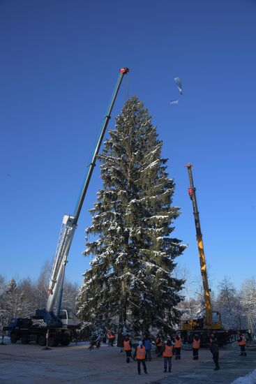 Russia New Year Preparations