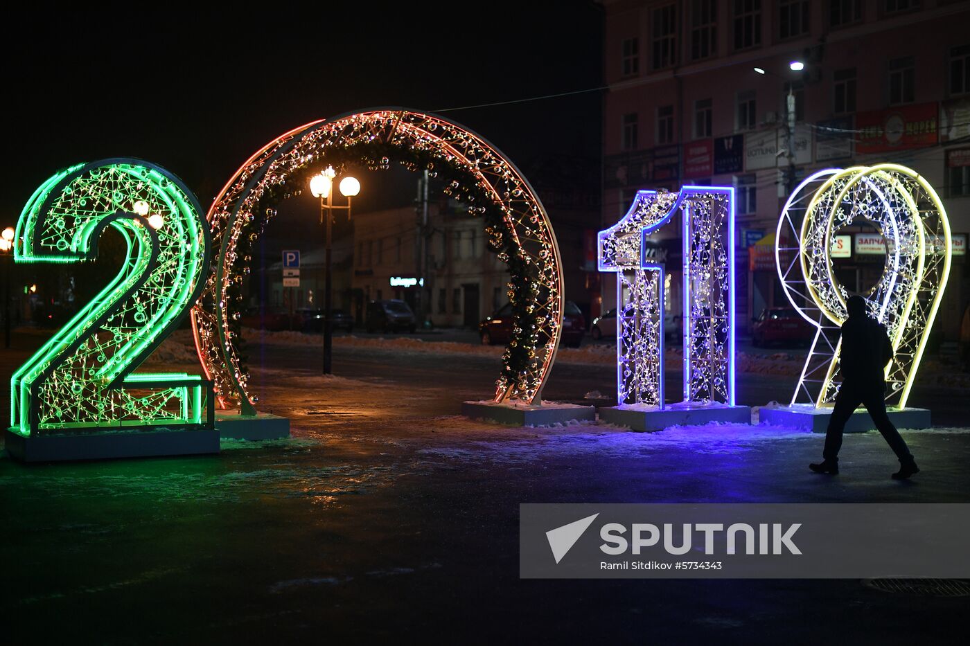 Russia New Year Preparations