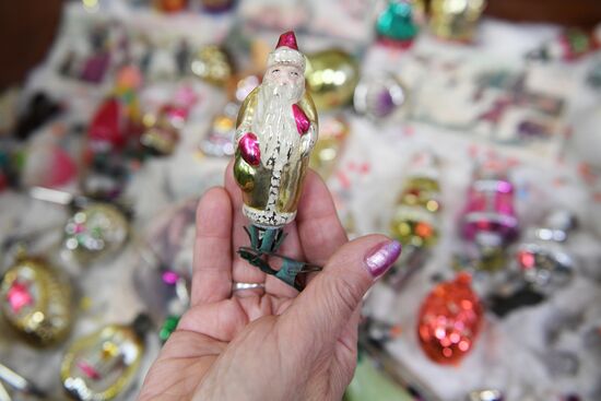 Russia New Year Preparations