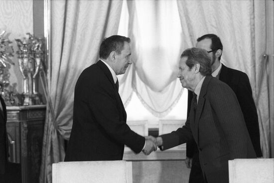 Italian parliament delegation visits USSR