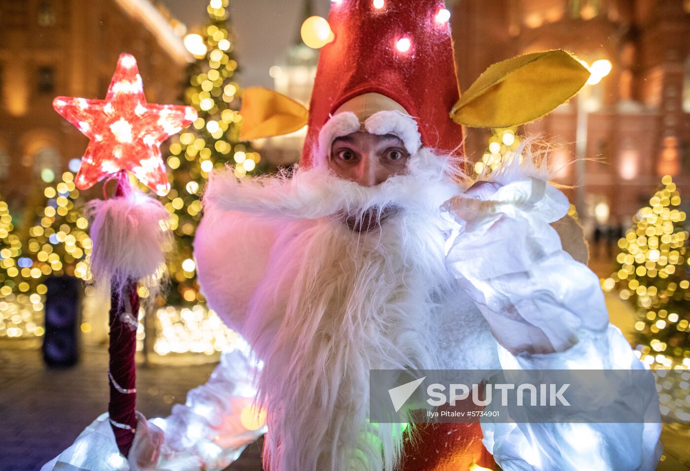 Russia New Year Preparations